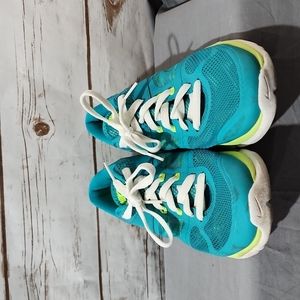 $ Women's Size 9 Nikes